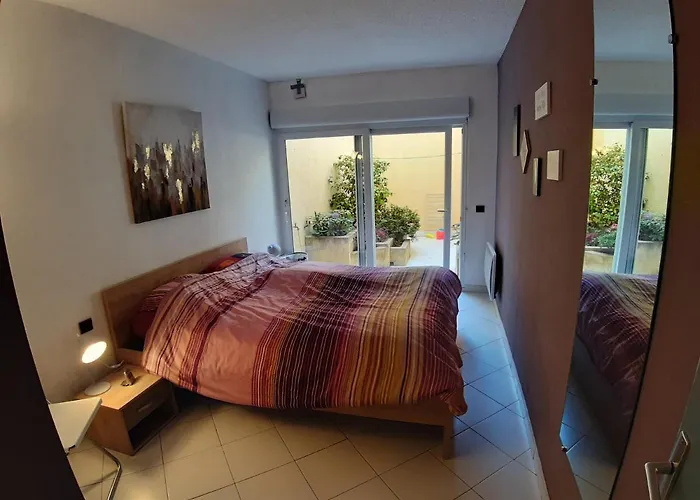 Superbe Appartement De 94M2 Avec Vue Sur Le Fort St Elme